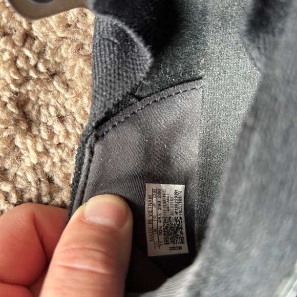 Adidas Ultraboost 21 (triple black) - Picture 6 of 6